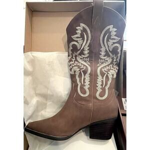 Brown Embroidered Heeled Boots